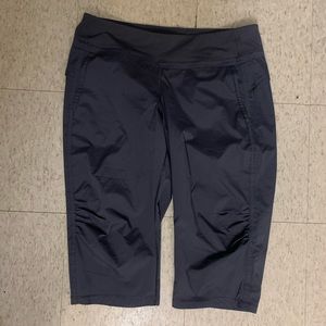 Womens Lululemon Capri Pants